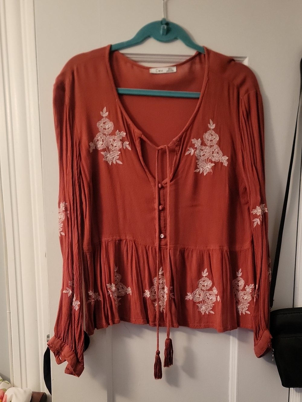 Dex embroidered top